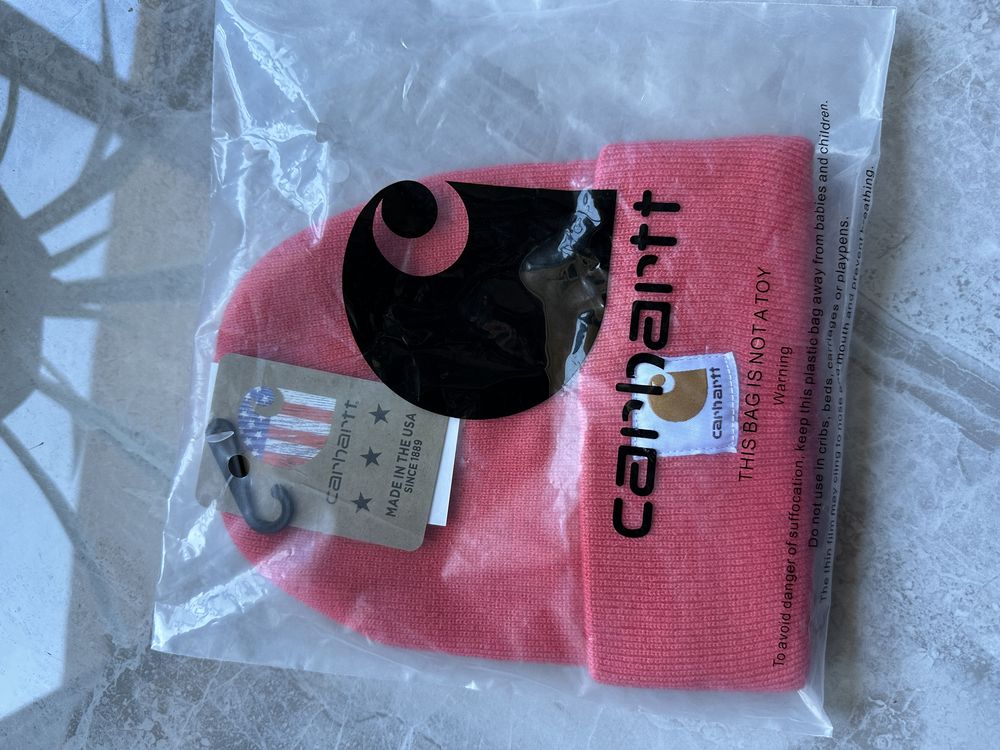CARHARTT-HAT-Red